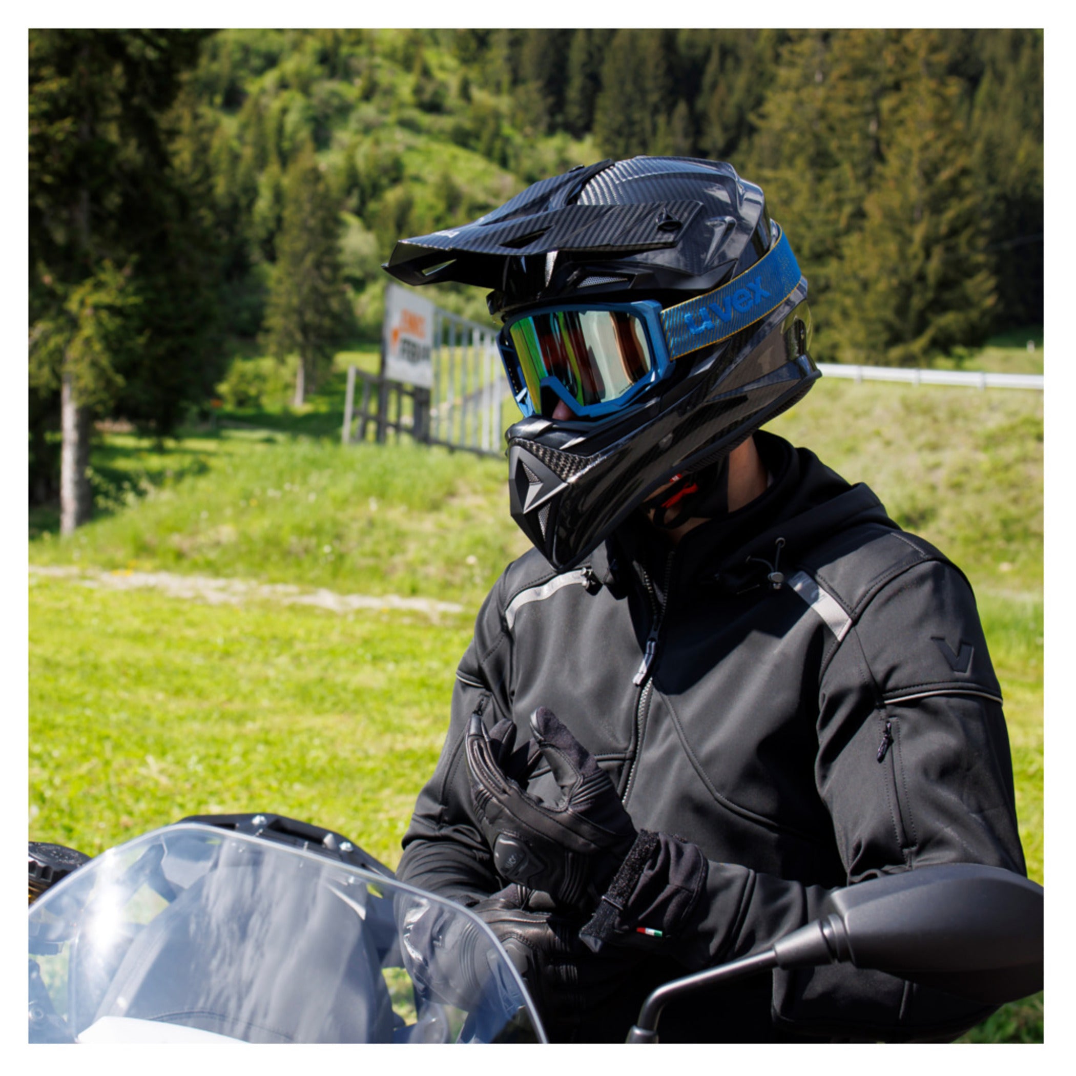 Cască Moto Cross Evo Carbon - Ușoară și Sigură ECE 22.06