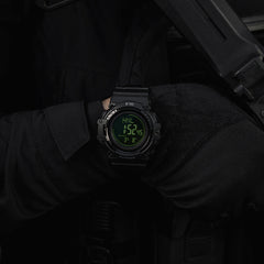 Ceas Tactic cu Compas 2233 M-Tac - Negru, Rezistent la Apă