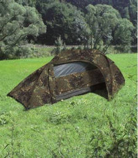 Cort Mil-Tec Recom Flecktarn – montat în teren, vedere laterală