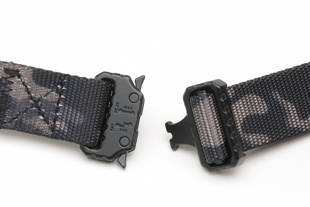 Curea Tactical Dark Camo Brandit - Aderenta Sigura