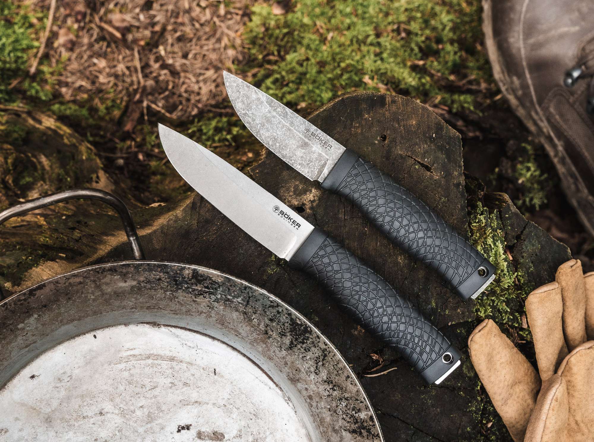 Cuțit Böker Bronco Mini – Bushcraft Compact, Robust și Extrem de Fiabil