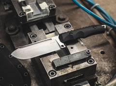 Cuțit Böker Plus Hermod 2.0 – Putere Brută, Design Nordic și Control Total