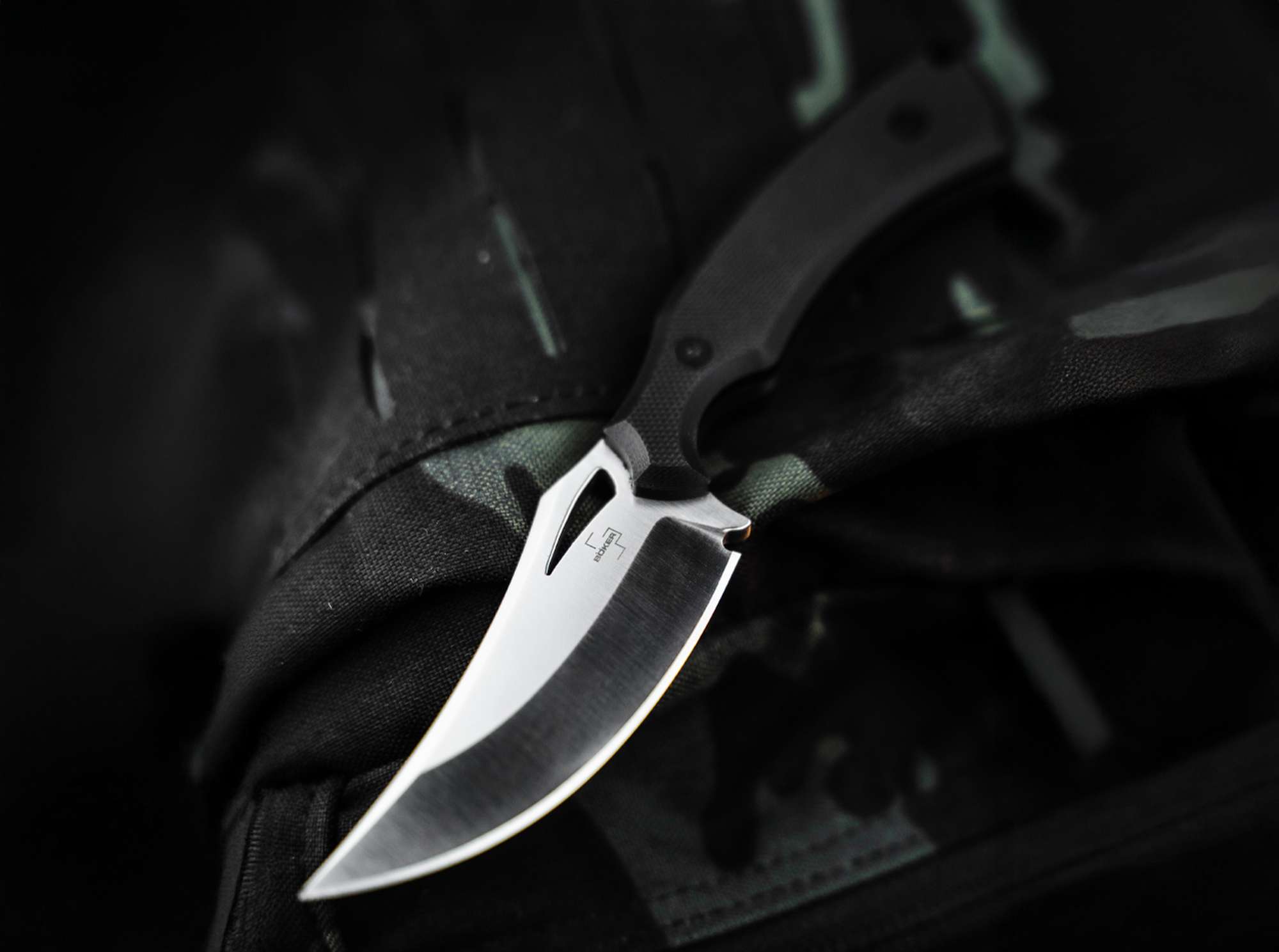 Cutit Böker Plus Tavros – Cuțit EDC Compact, Robust și Modern