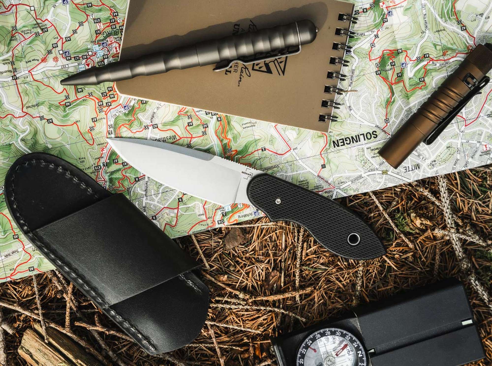 Cuțit Böker Plus Trailmate – Outdoor Versatil, Fiabil și Pregătit de Drum