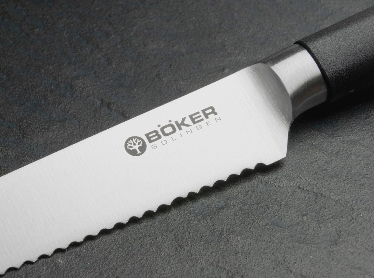 Cutit de bucatarie Böker Core Professional Tomato Knife- Precizie, Confort