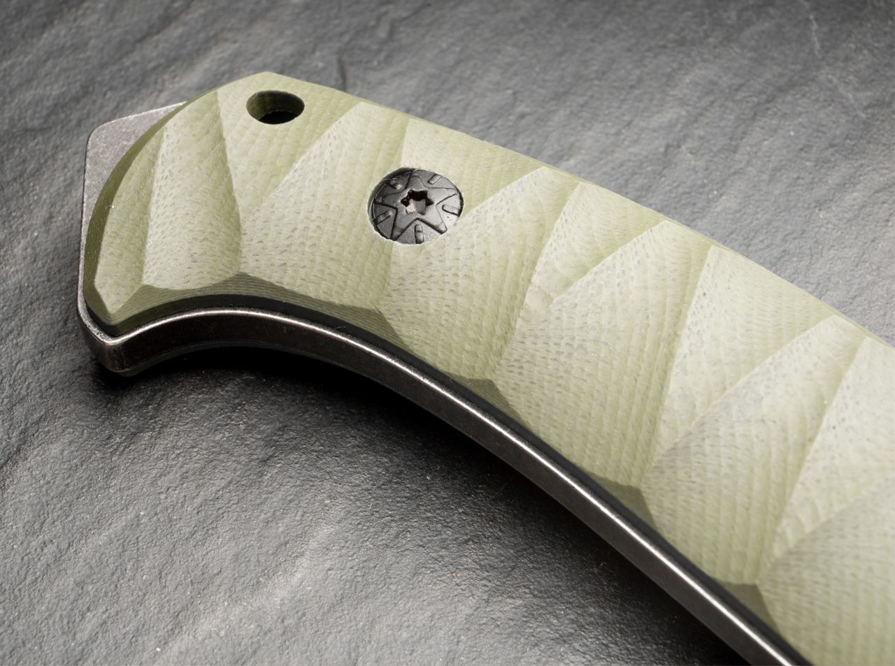 Cuțit Magnum Persian Fixed – Impunător, Robust și Cu Design Exotic