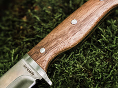 Cuțit Magnum Walnut Drop – Clasic, Elegant și Fiabil pentru Outdoor