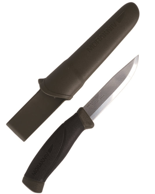 Cuțit Mora Swedish Army – Lamă 10 cm, Oțel Sandvik 12C27, Oliv