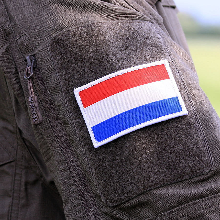 Ecuson Tactice Vlag Nederland #7129 - Identificare Autentică Detaliată