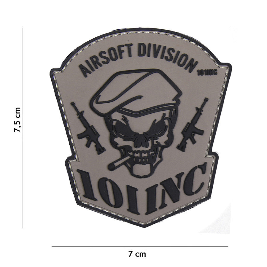 Embleem 3D PVC Airsoft Division 101 INC Gri - Afișează-ți Identitatea Tactică