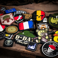 Embleem 3D PVC GROM Negru/Roșu - Exprimă-ți Identitatea Tactică