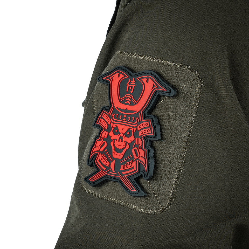 Embleem 3D PVC Samurai Skull Roșu - Afirmă-ți Spiritul Războinic