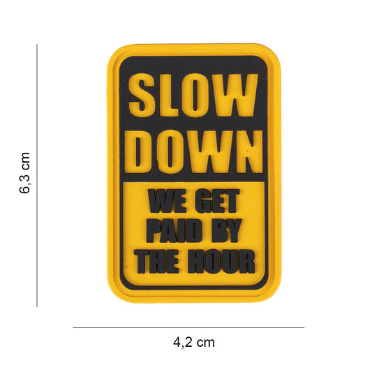 Embleem 3D PVC Slow Down - Afișează Atitudinea Tacticală cu Stil