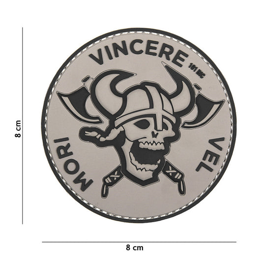 Emblemă 3D PVC Mori Vincere Vel Gri - Spirit de Neînvins