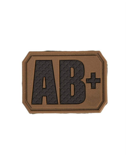 Emblemă Mil-Tec Grupa Sanguină AB Pozitiv – PVC 3D, cu Velcro, Coyote