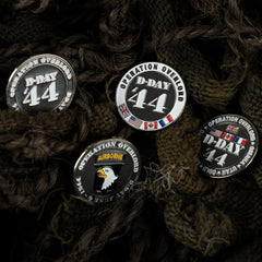 Emblemă Pin Metal D-Day 44 101st Airborne - Simbol al Curajului Legendar