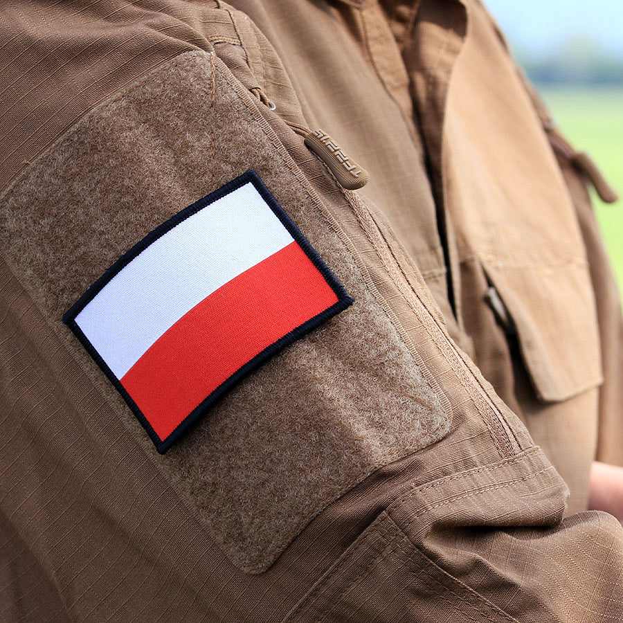 Emblema Steag Polonia #7127 - Fidelitate în Detaliu