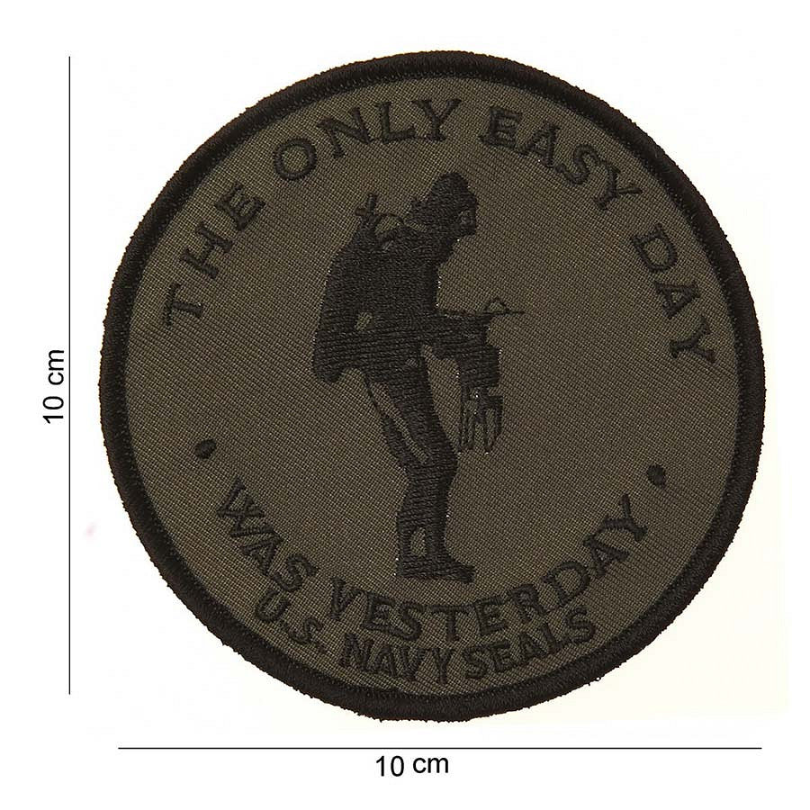 Emblema Textila The Only Easy Day Verde - Mentalitate de Invingator