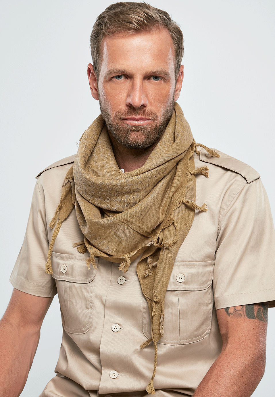 Esarfa Shemag Camel Brandit - Protectie Versatila