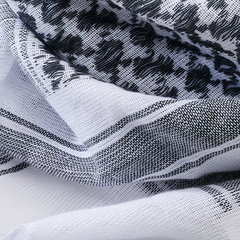 Esarfa Shemag White/Black Brandit - Protectie Versatila