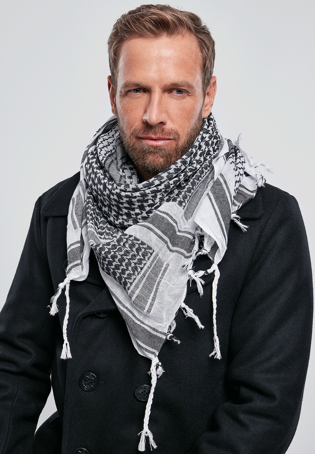 Esarfa Shemag White/Black Brandit - Protectie Versatila