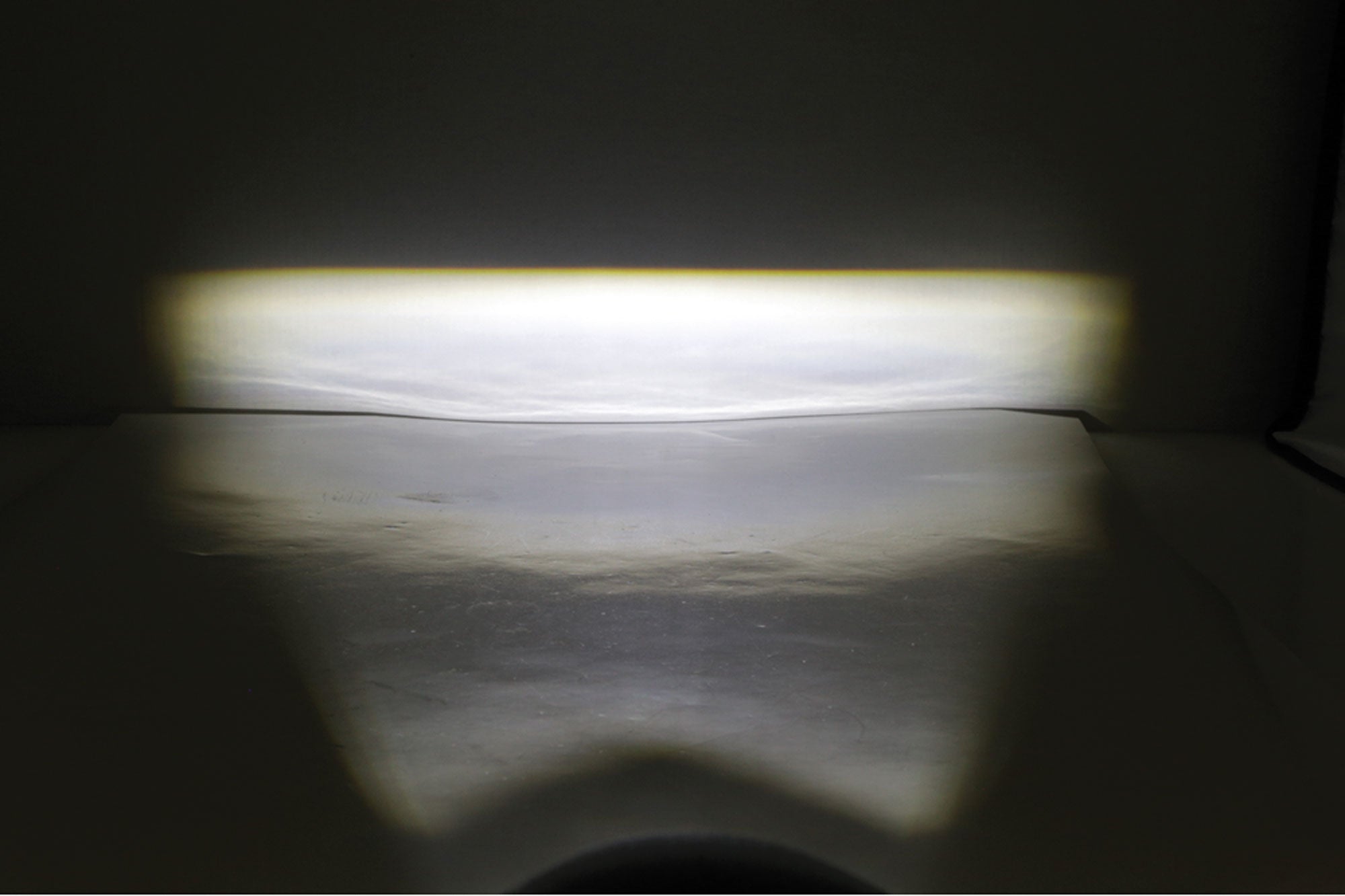 Far LED Fază Scurtă Highsider Comet Low - Compact și Puternic