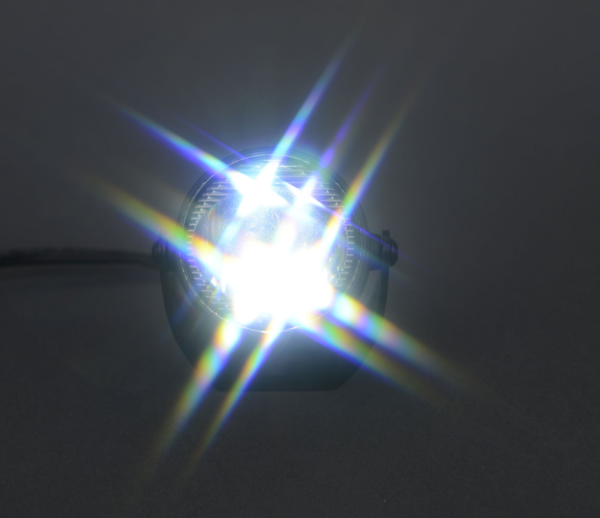 Far LED Fază Scurtă Highsider Satellite - Compact, Puternic