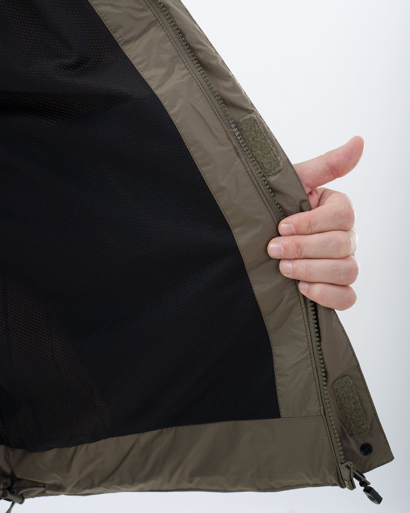 Geaca Atlantic V2.0 Rain Jacket RAL7013 Pentagon Tactical - Protecție Superioară și Confort Optim