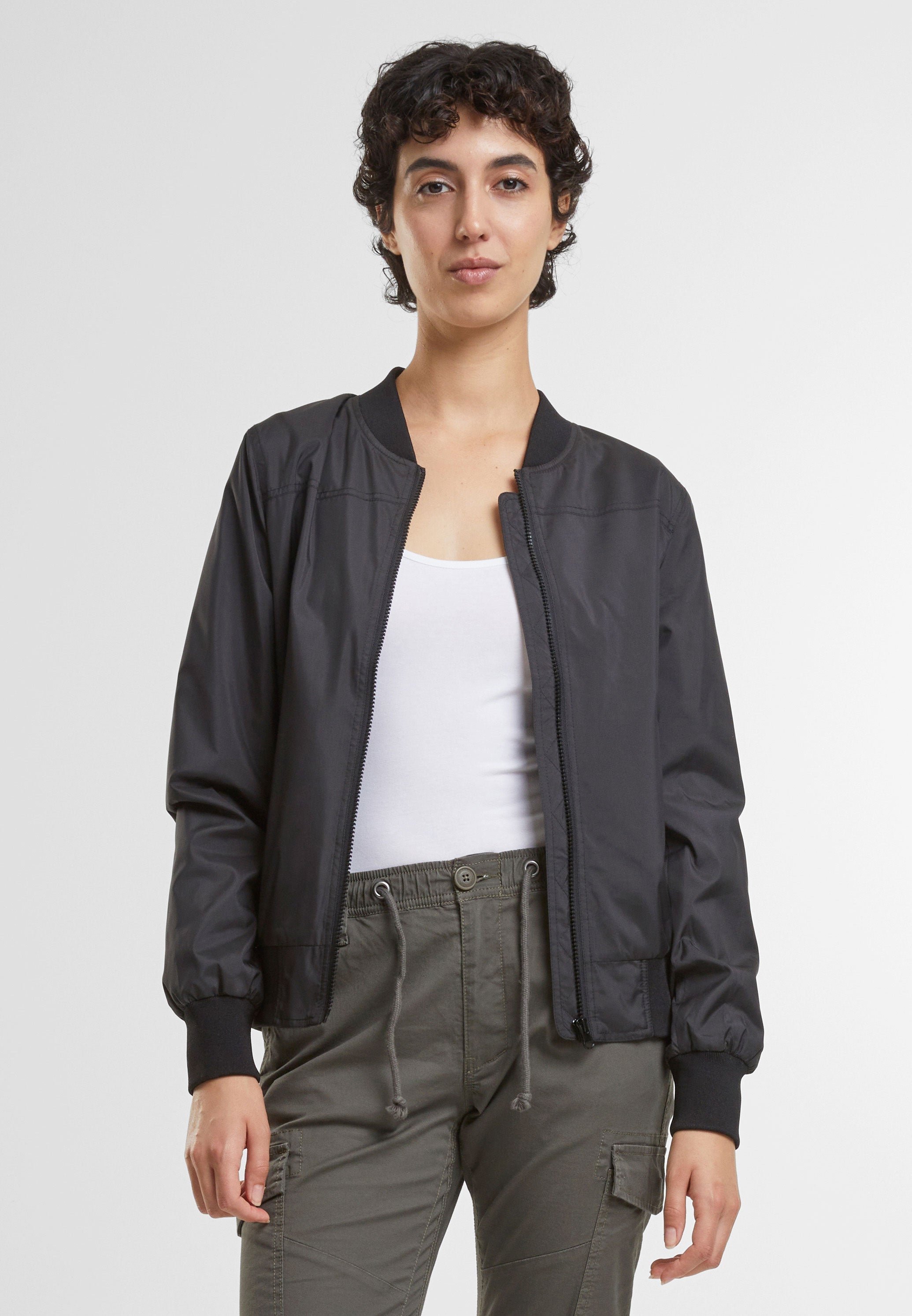 Geaca Bomber Jula Negru Dama Brandit - Stil Urban Rezistent