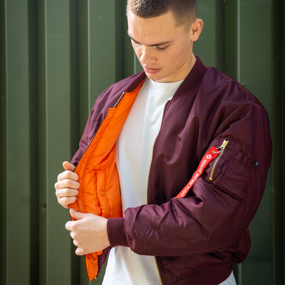 Geacă Bomber MA-1 Bordo Fostex Garments - Durabilitate Tactică & Stil Iconic