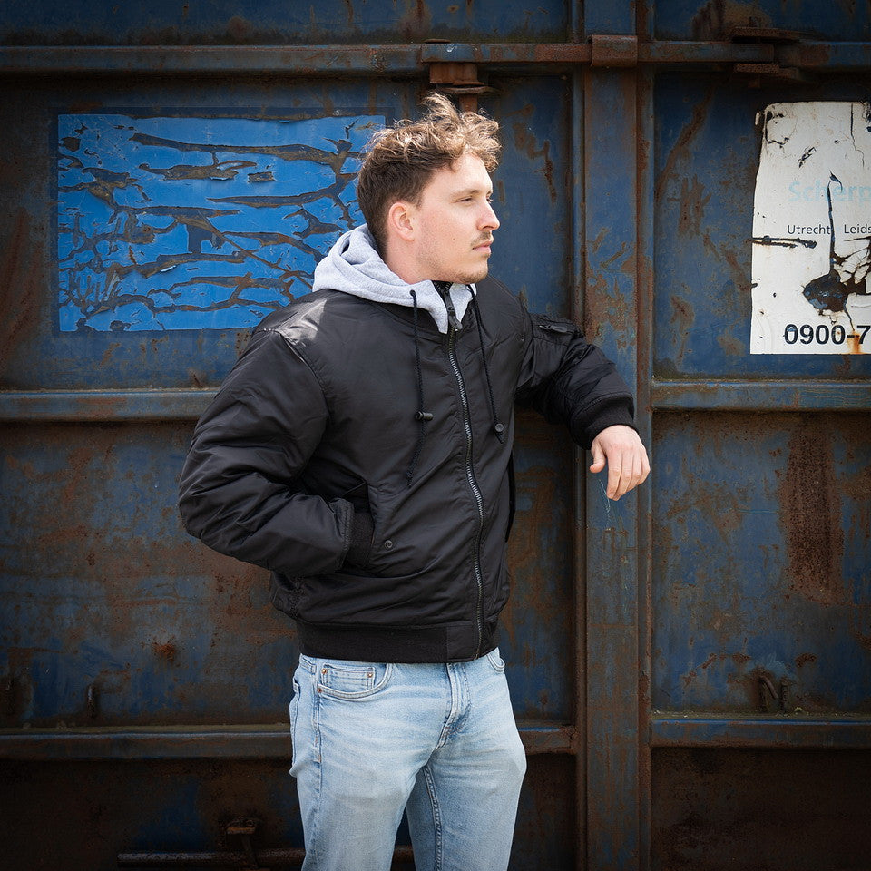 Geacă Bomber MA-1 Hooded Negru - Stil Tactic, Confort Urban Superior