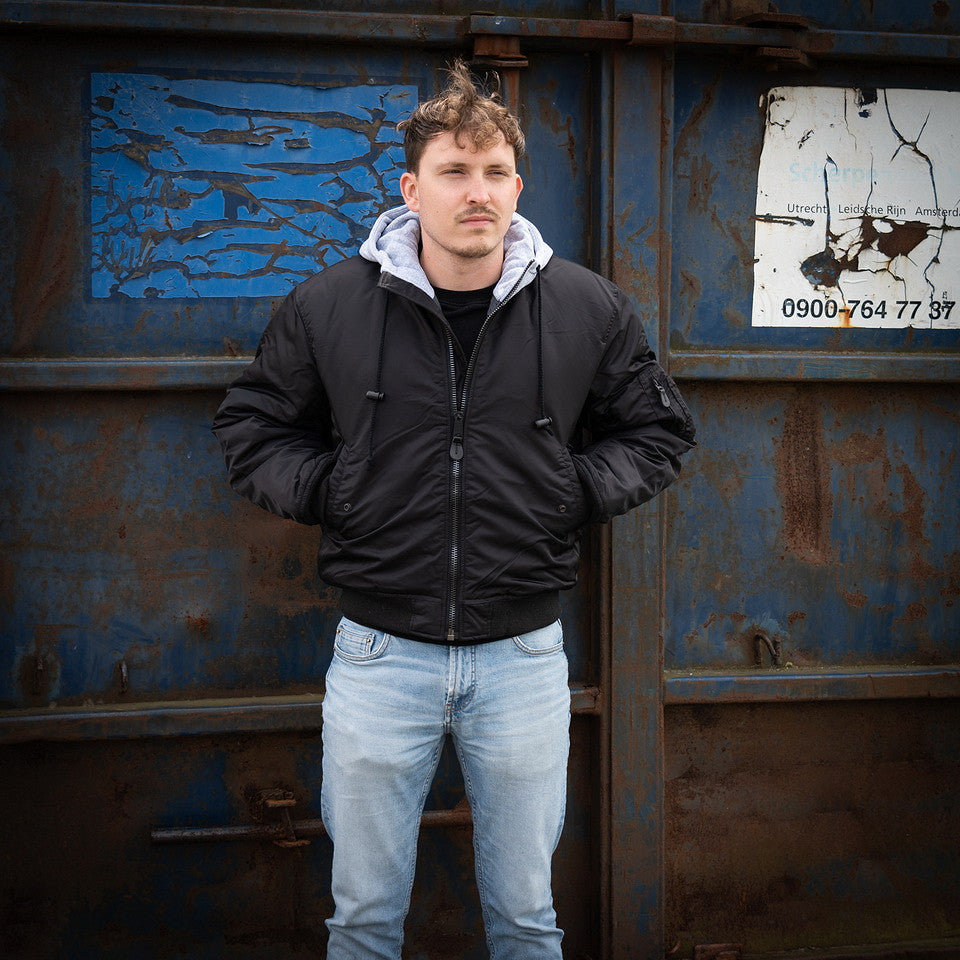 Geacă Bomber MA-1 Hooded Negru - Stil Tactic, Confort Urban Superior