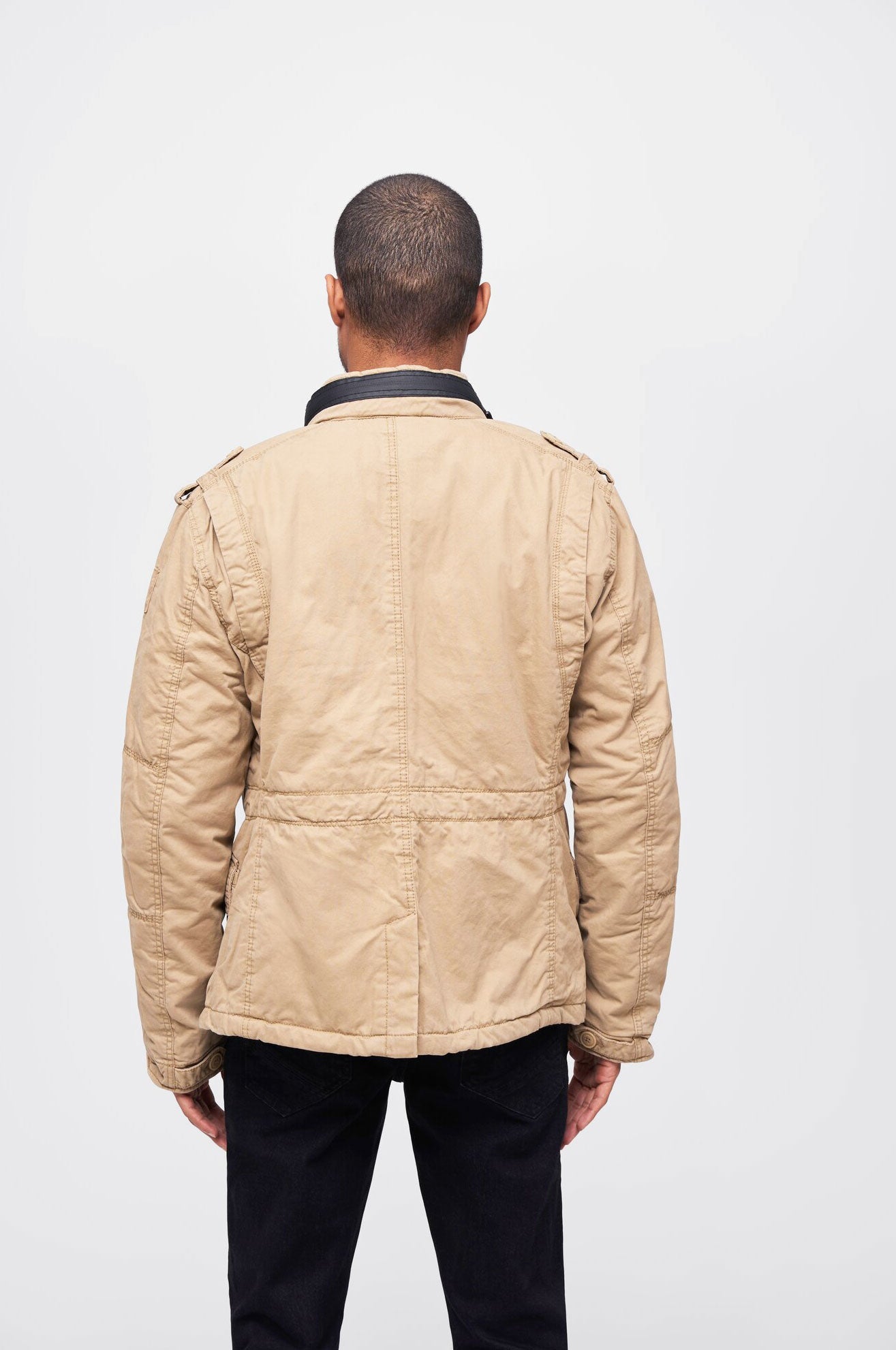 Geaca Britannia Winter Camel Brandit - Caldura si Rezistenta