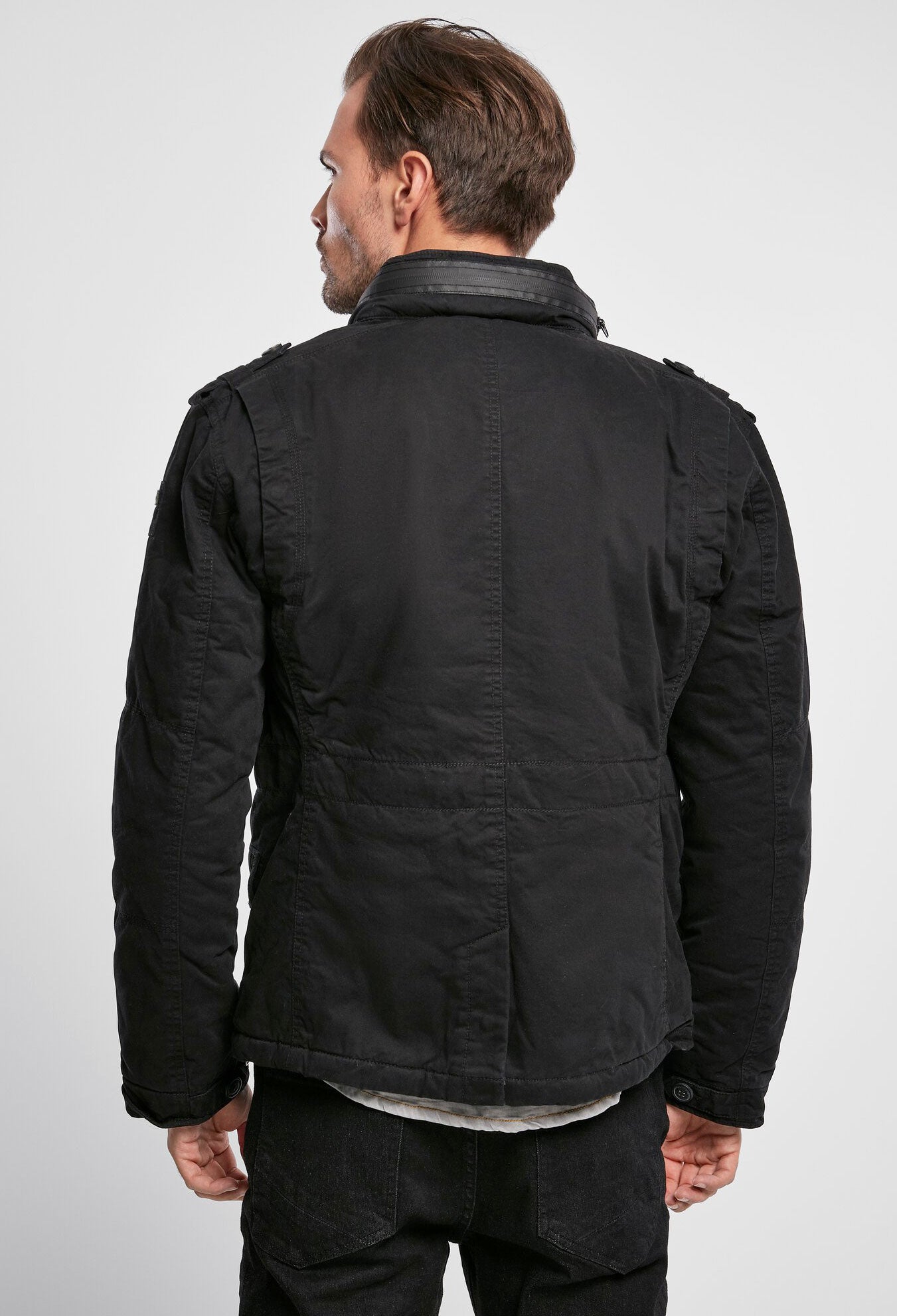 Geaca Britannia Winter Negru Brandit - Caldura si Durabilitate