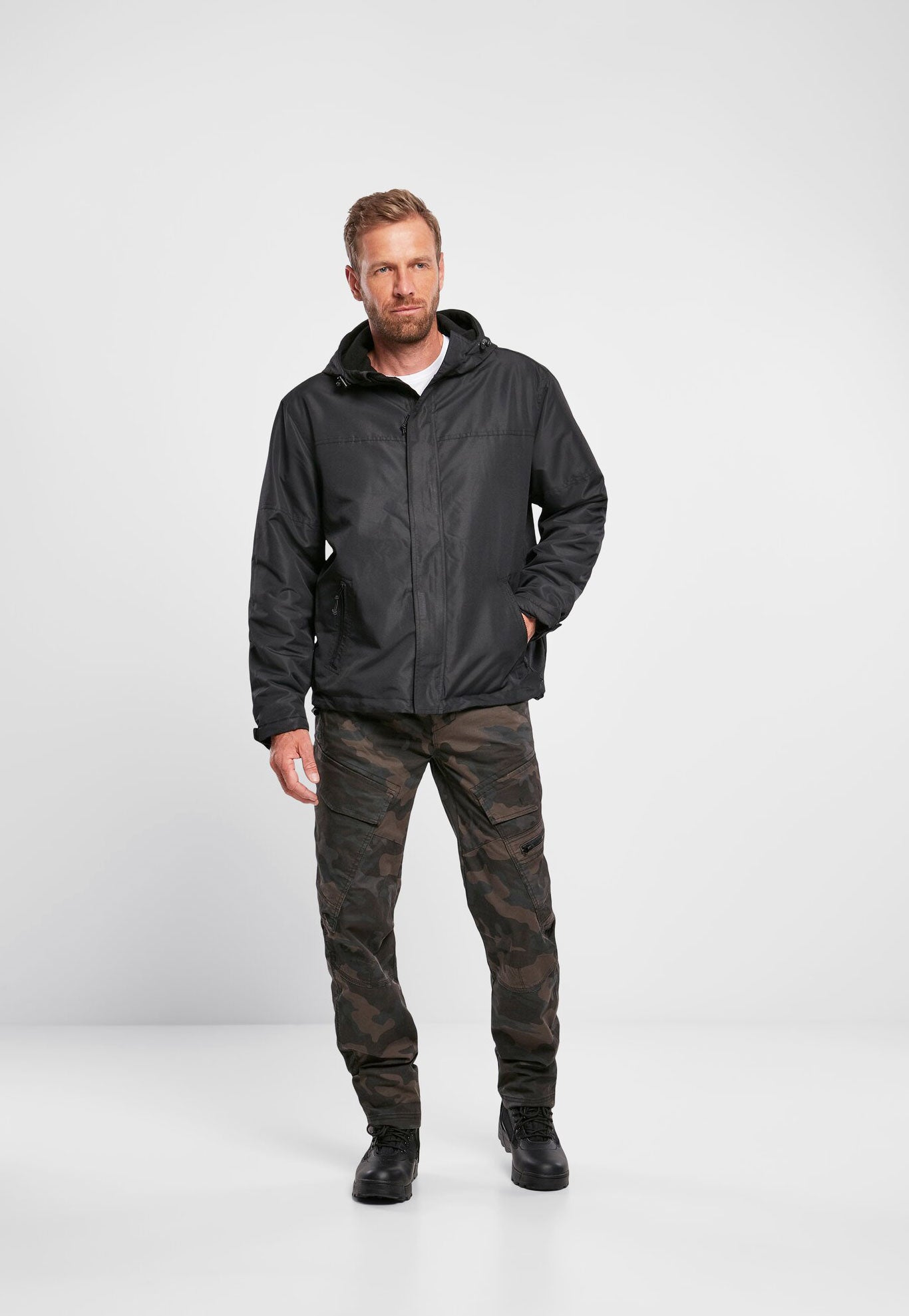 Geaca de Vant Frontzip Negru Brandit - Performanta Tactica