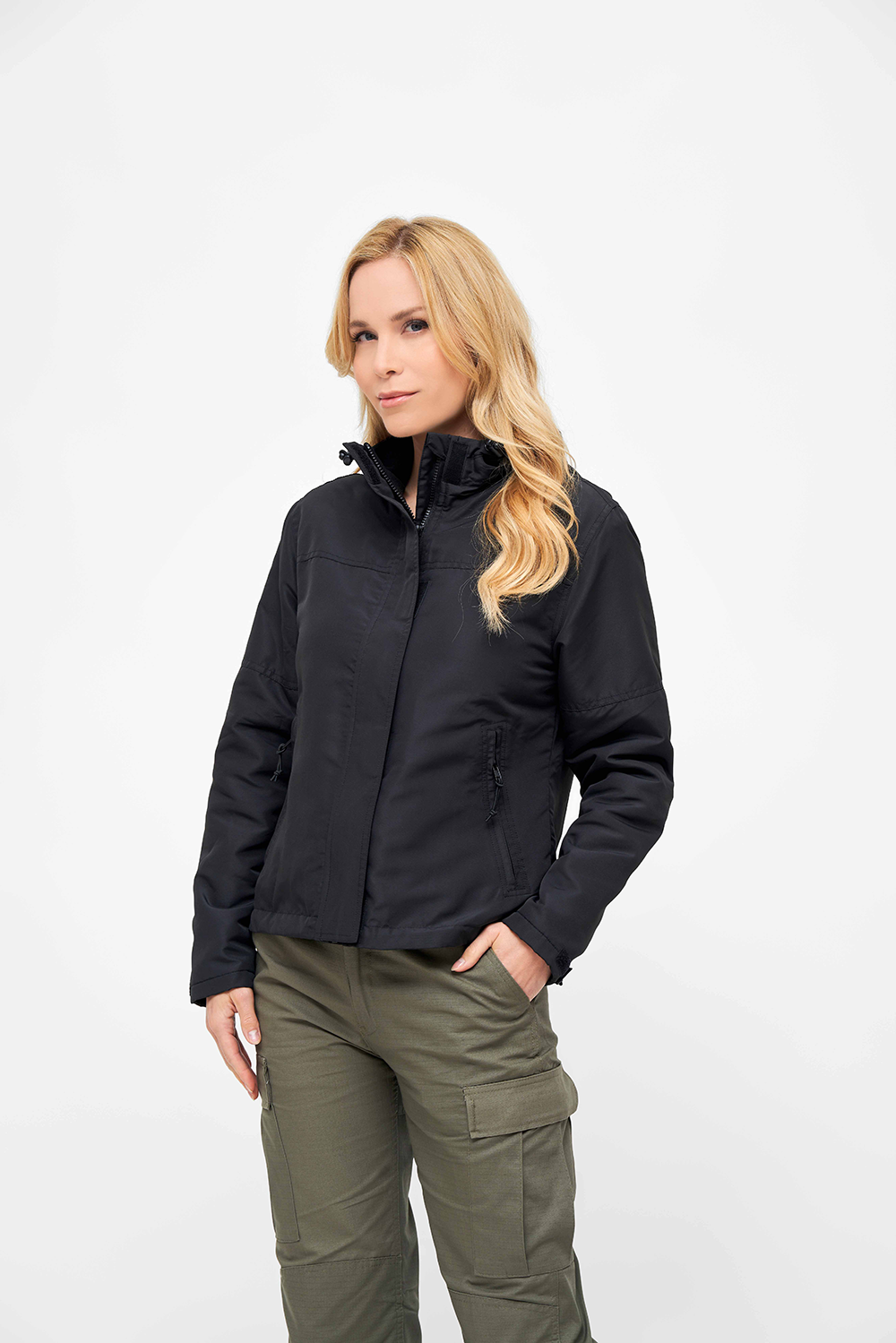 Geaca de Vant Frontzip Negru Dama Brandit - Confort si Protectie