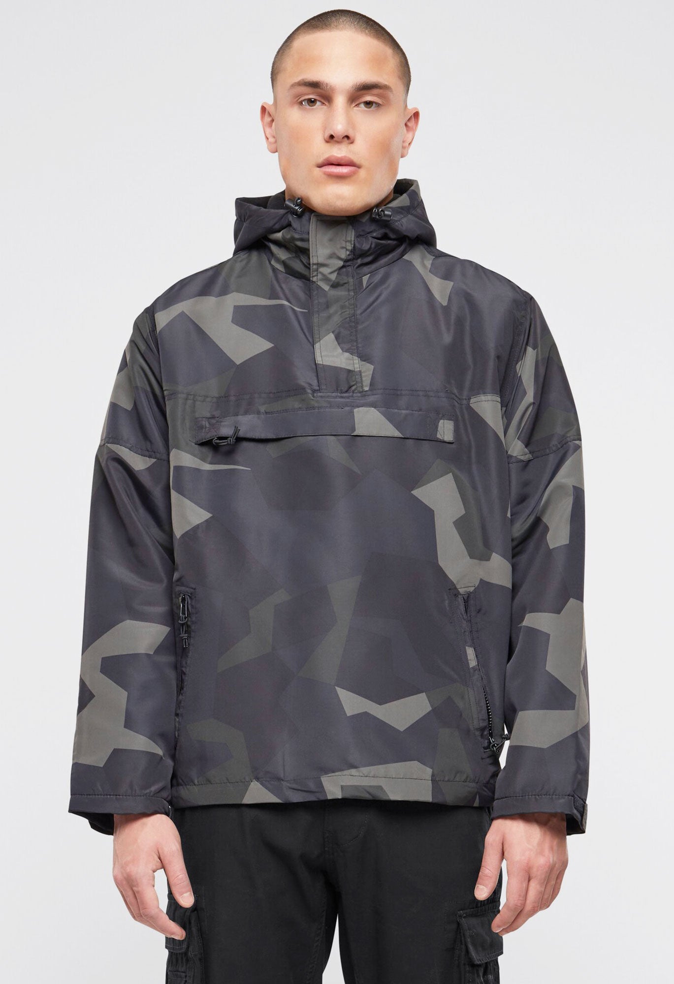 Geaca de Vant M90 Darkcamo Brandit - Confort Tactic Zilnic