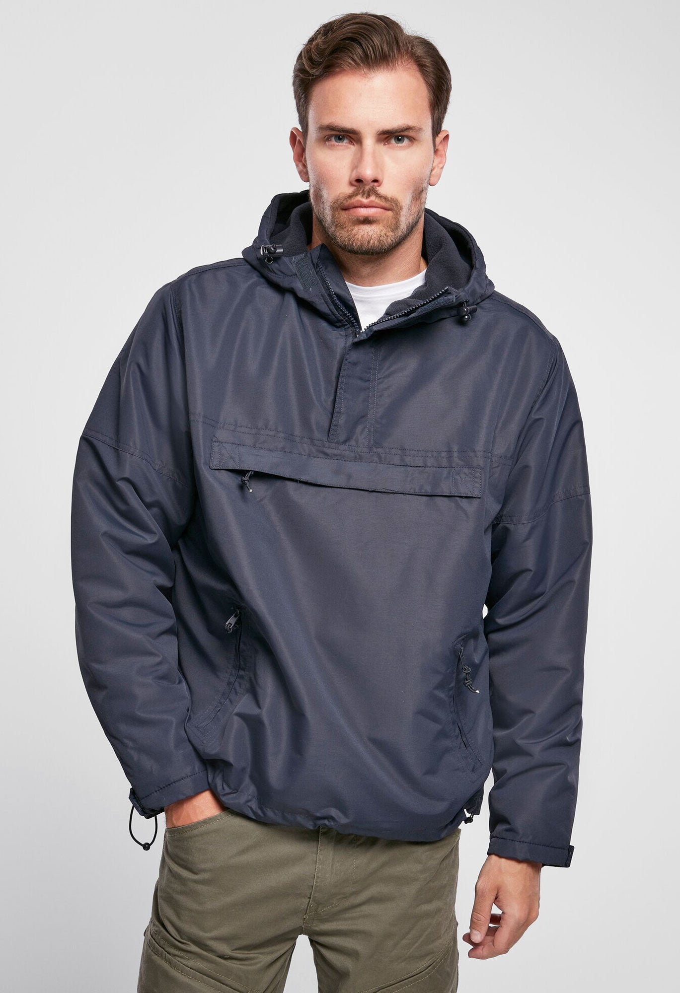 Geaca de Vant Navy Brandit - Protectie Esentiala