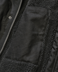 Geaca Essential Negru Brandit - Confort si Adaptabilitate