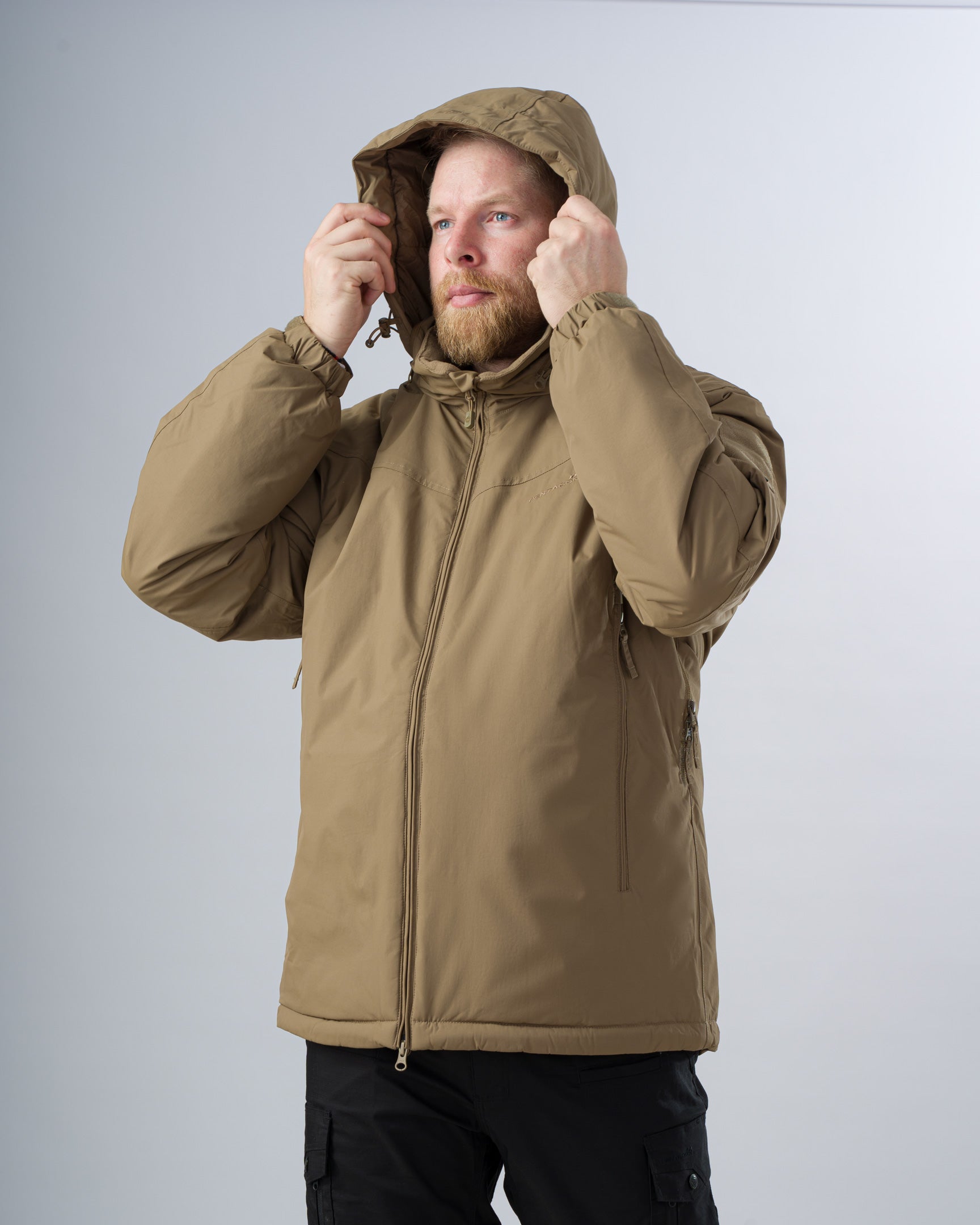 Geaca Logan LEVEL7 Jacket Coyote Pentagon Tactical - Protecție Supremă în Condiții Extreme