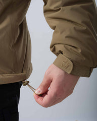 Geaca Logan LEVEL7 Jacket Coyote Pentagon Tactical - Protecție Supremă în Condiții Extreme