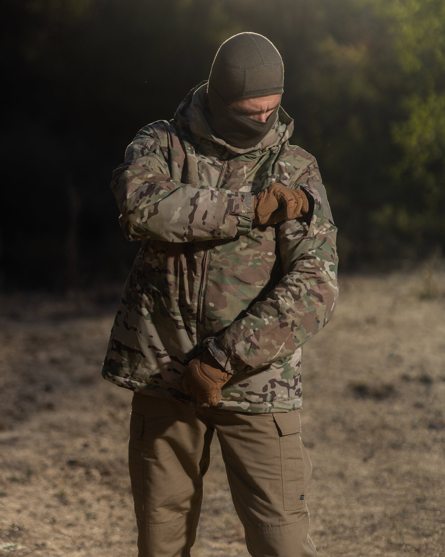 Geaca Logan LVL7 Jacket Multicam® -Mc Multicam Pentagon Tactical - Performanță Superioară în Frig Intens