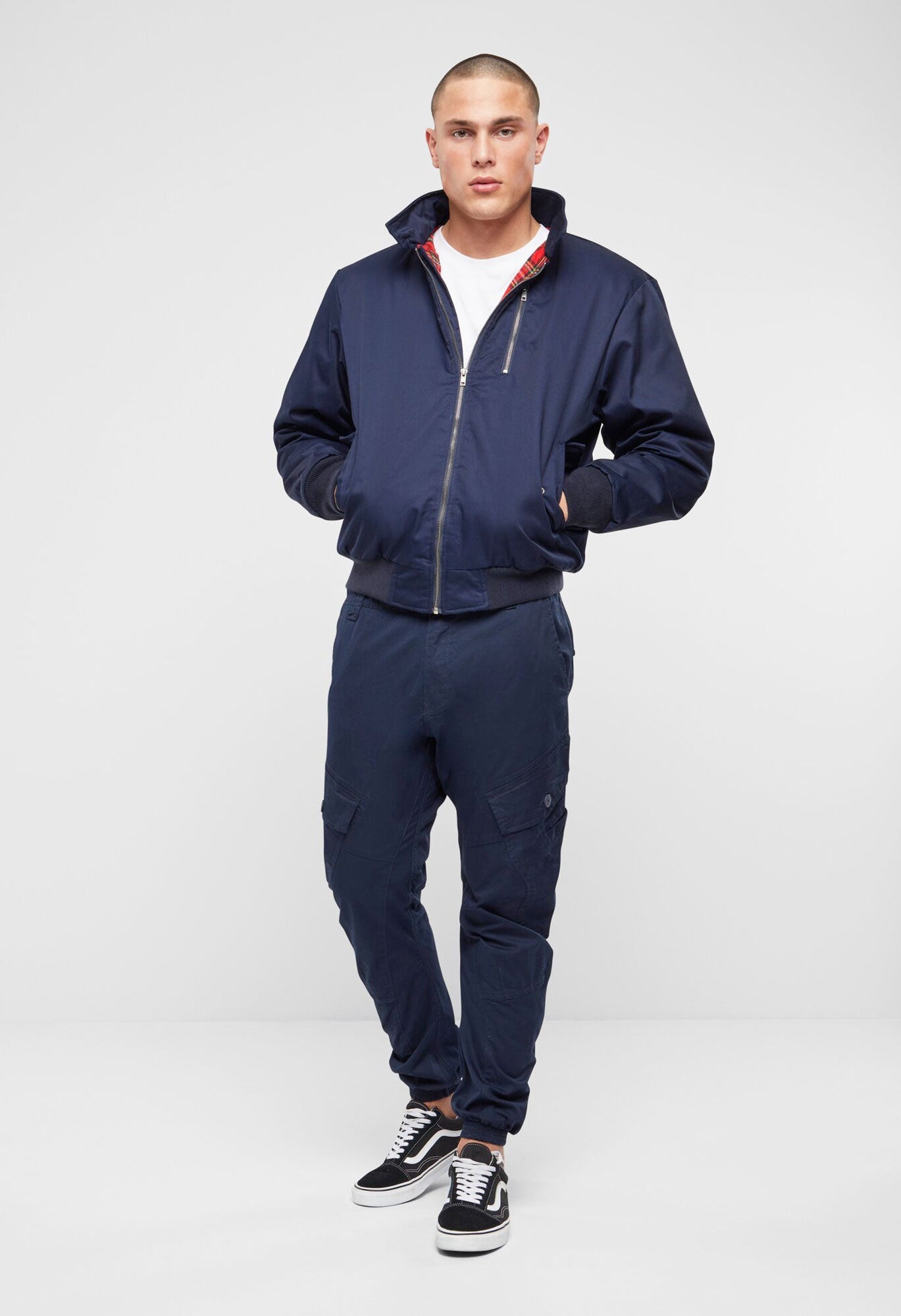 Geaca Lord Canterbury Winter Navy Brandit - Caldura si Stil Urban