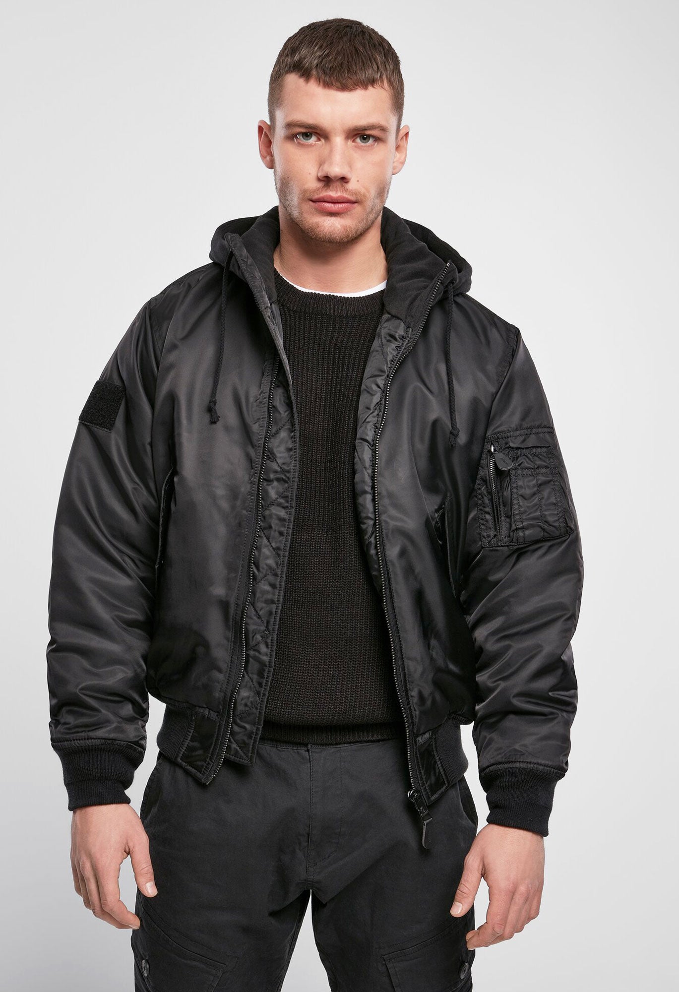 Geaca MA1 Sweat Hooded Negru Brandit - Caldura si Rezistenta