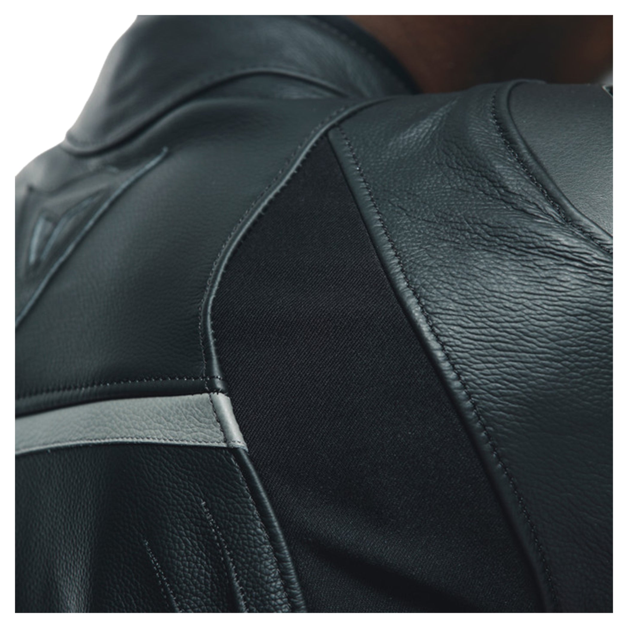 Geacă Moto Dainese Racing 4 - Piele, Protecții Aluminiu