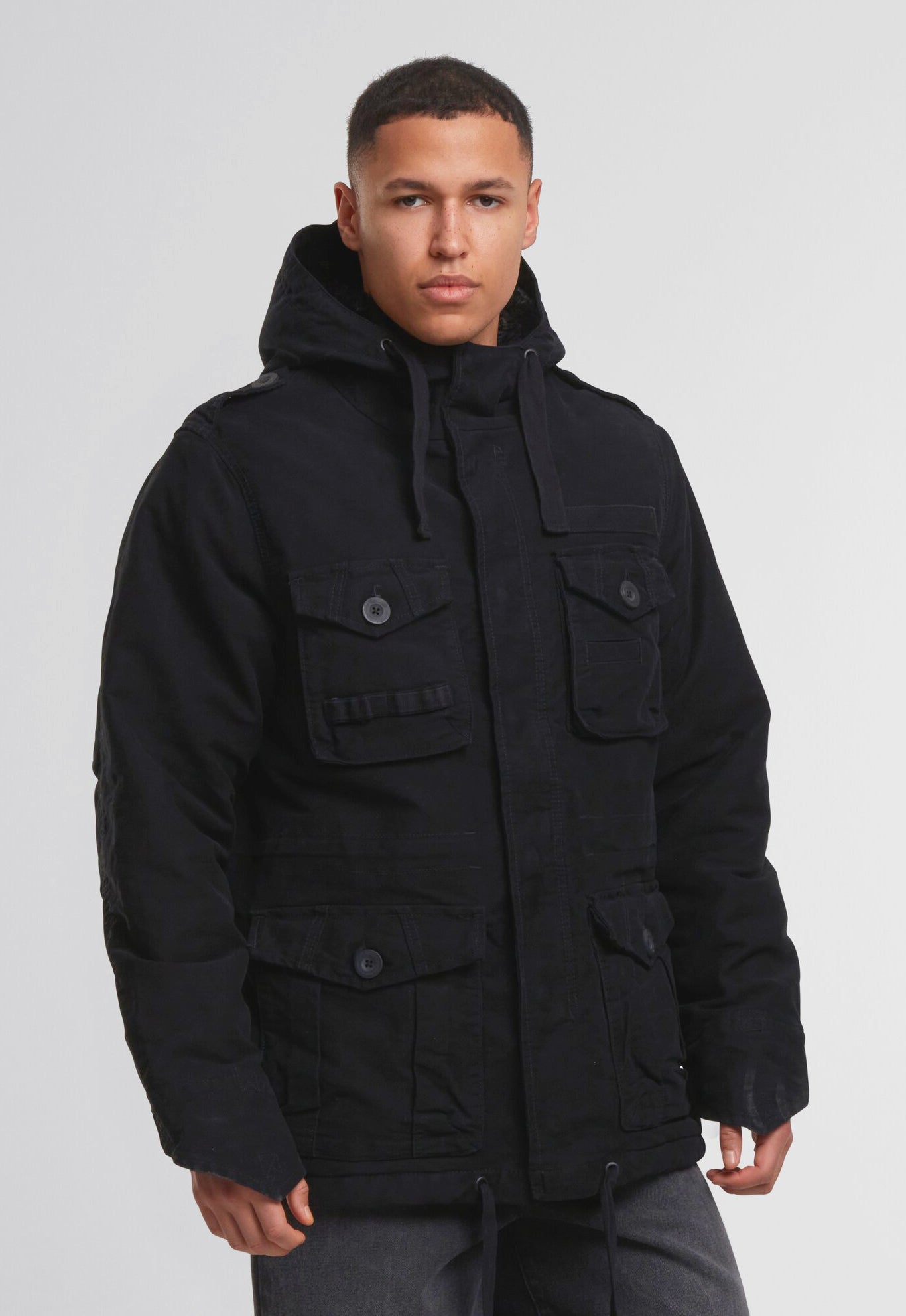 Geaca Negru Brandit - Protectie Versatila