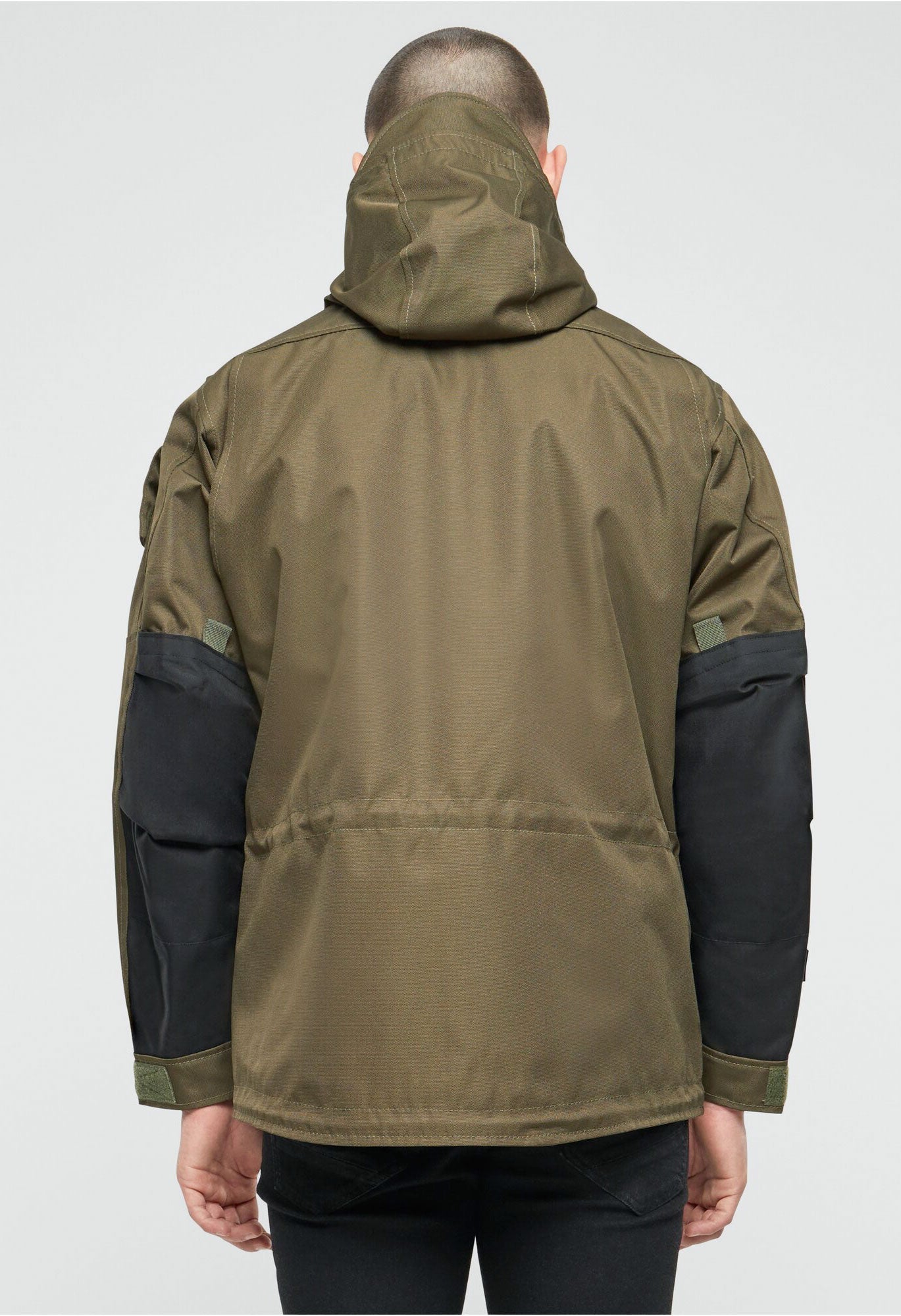 Geaca Performance Outdoor Olive Brandit - Caldura si Mobilitate