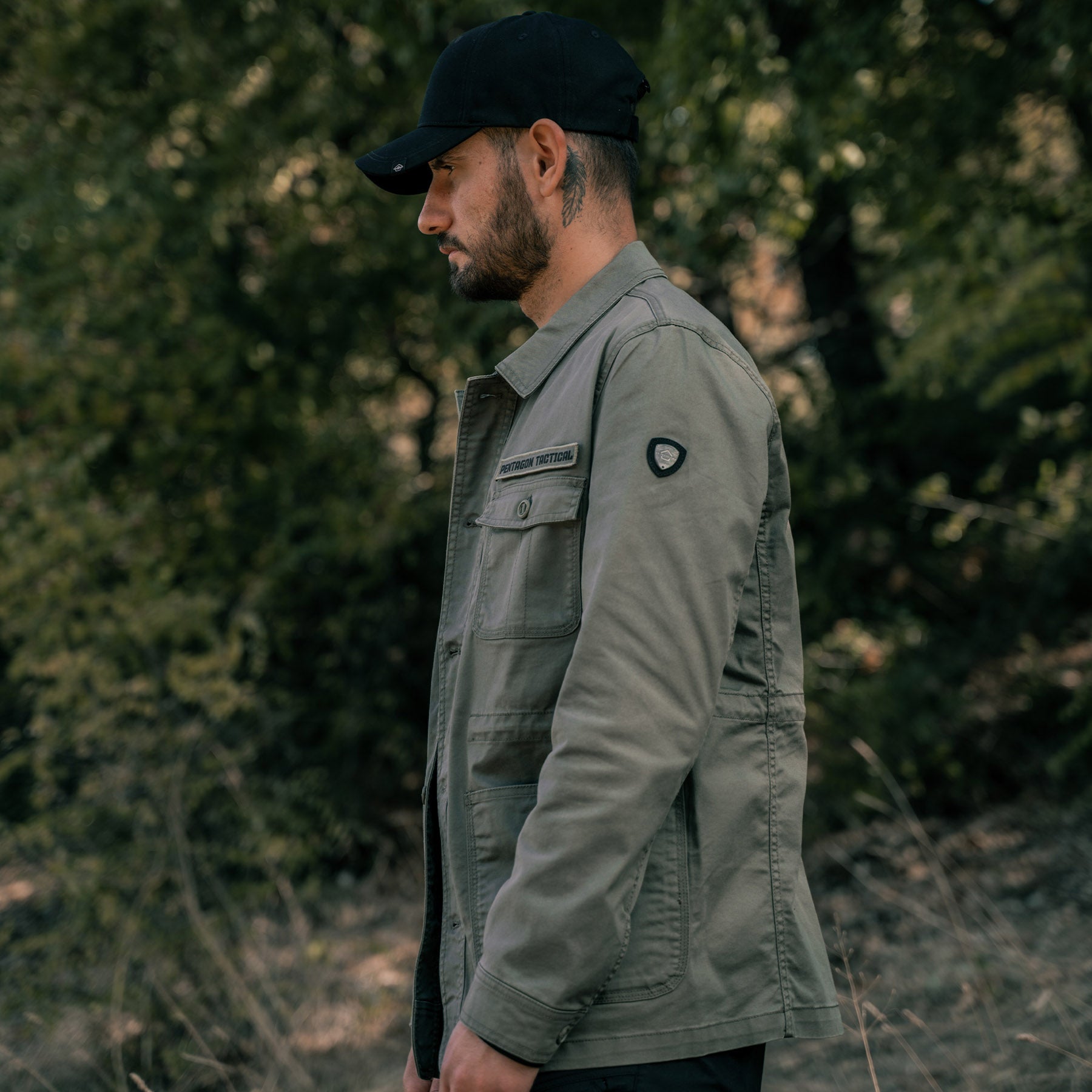 Geaca Rogue Hero Field Jacket Cinder Grey Pentagon Tactical - Stil și Performanță în orice Misiune