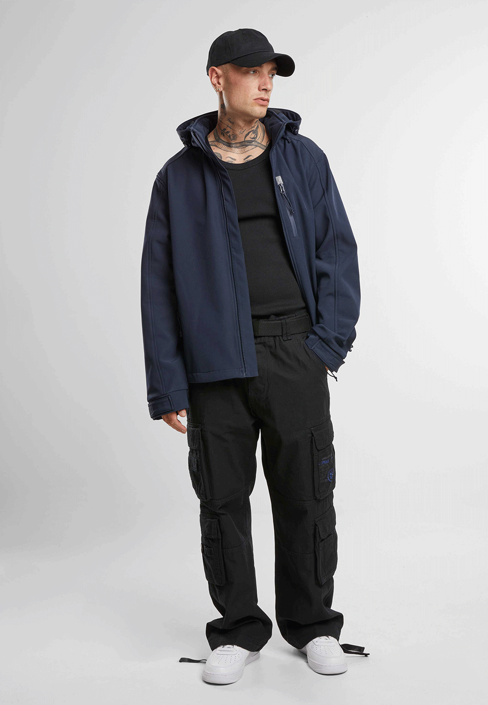 Geaca Softshell Geaca Hurricane Navy Brandit - Caldura si Mobilitate
