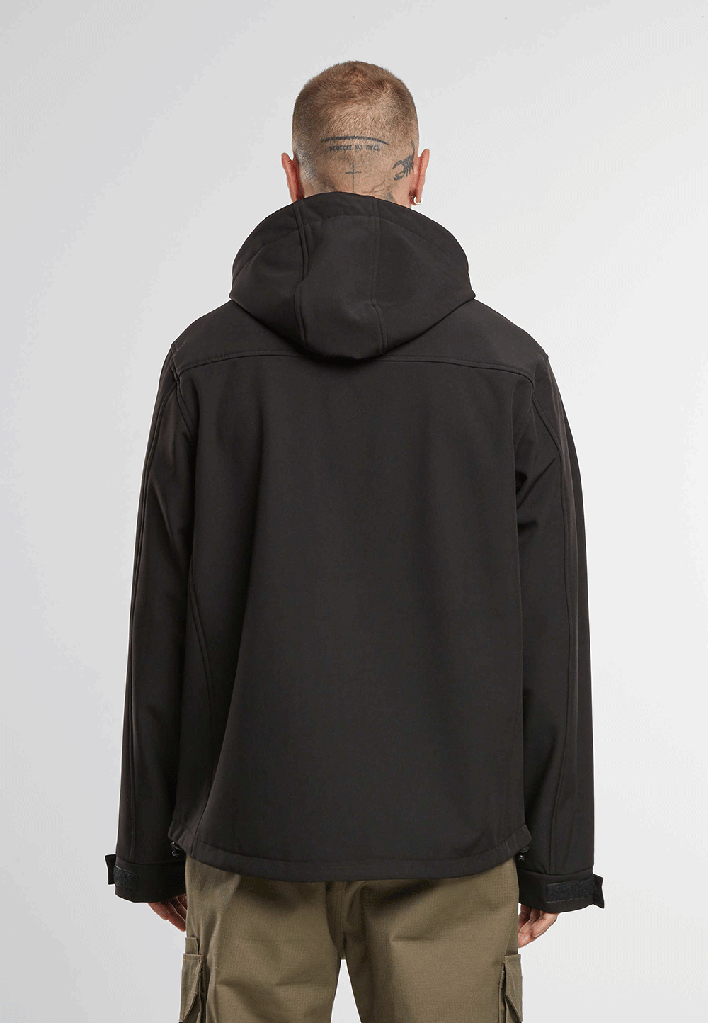 Geaca Softshell Geaca Hurricane Negru Brandit - Performanță în Orice Misiune